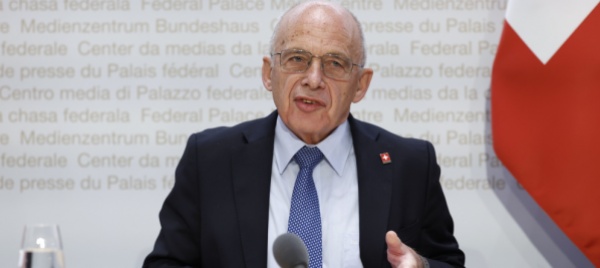 ueli-maurer-si-dimette-dal-consiglio-federale