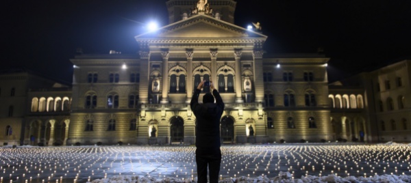 palazzo-federale-luci-notturne-spente-per-risparmiare-corrente