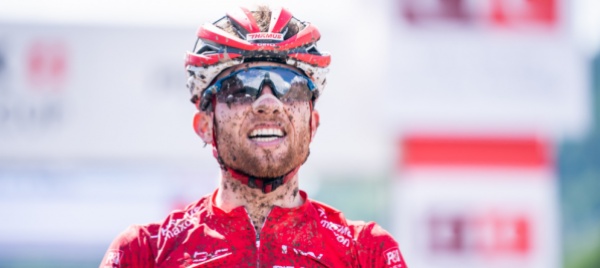 fl-ckiger-si-proclama-innocente-e-critica-l-antidoping