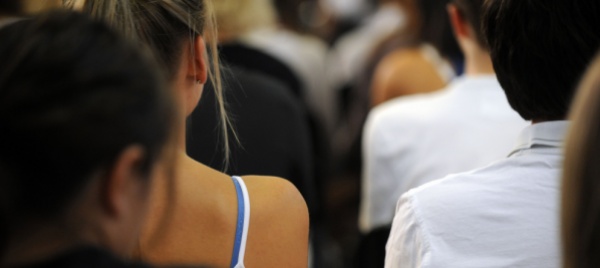 il-direttore-di-scuola-media-fa-sapere-che-vuole-collaborare