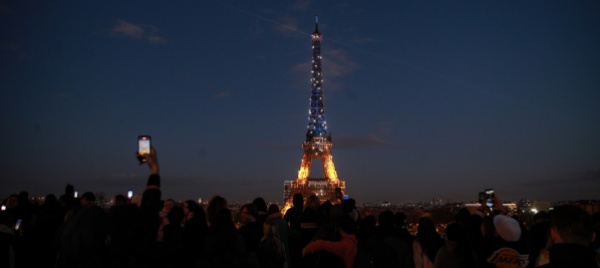risparmi-energetici-anche-la-tour-eiffel-stacca-la-spina