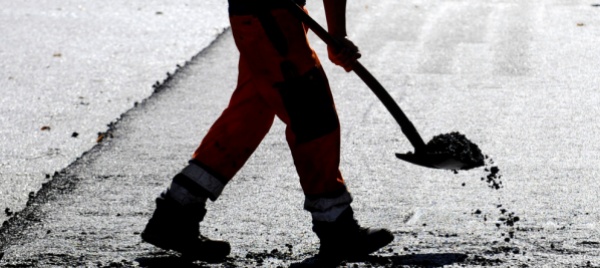 lugano-lavori-stradali-notturni-in-via-zurigo