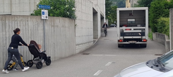 strade-e-posteggi-monte-carasso-vittima-del-suo-successo