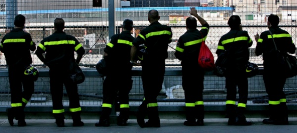 troppi-uomini-bianchi-tra-i-pompieri-arriva-una-legge