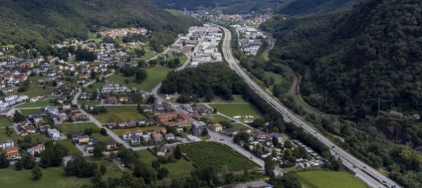 a-mezzovico-vira-si-ripulisce-il-territorio-dai-rifiuti