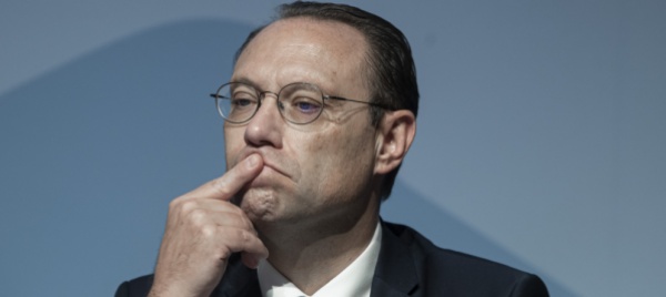 caso-targhe-a-camorino-in-due-a-processo-per-corruzione