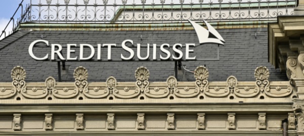 il-momento-critico-di-credit-suisse-scuote-la-borsa