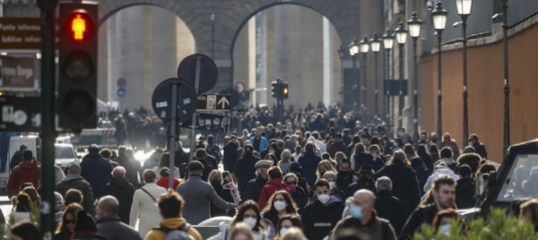 la-tesi-controcorrente-di-george-muzinich-sull-italia