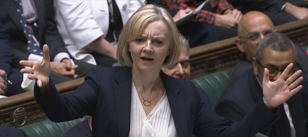 la-premier-britannica-liz-truss-si-e-dimessa
