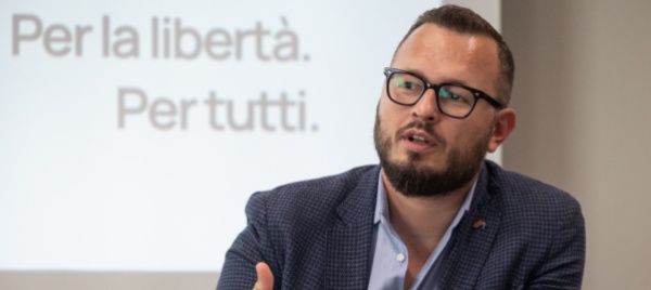 aperture-negozi-speziali-plr-referendum-noi-fiduciosi