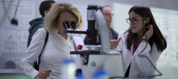 ai-laboratori-di-bellinzona-la-scienza-attira-1-000-visitatori