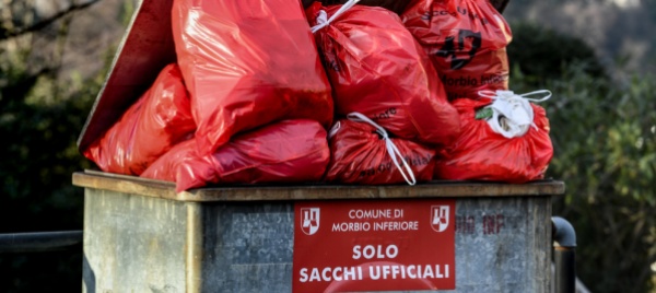 sacchi-dei-rifiuti-meno-cari-a-morbio-inferiore