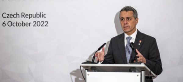 nasce-la-comunita-politica-europea-c-e-anche-la-svizzera