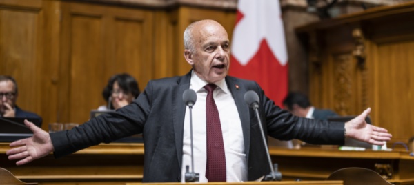 dai-frontalieri-alla-black-list-faccia-a-faccia-a-varese