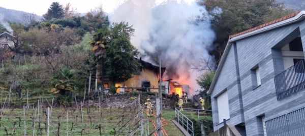 abitazione-in-fiamme-a-minusio
