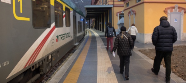trenord-troppi-ritardi-e-soppressioni-sconto-sull-abbonamento