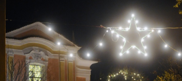 castel-san-pietro-torna-scintillante-il-mercatino-di-natale