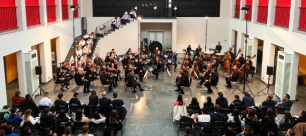 l-osi-back-to-school-tra-gli-studenti-della-commercio