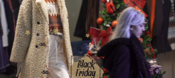 record-per-il-black-friday-spesi-oltre-9-miliardi-di-dollari