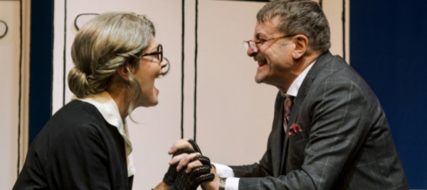 il-sociale-diventa-una-funeral-home-con-giacomo-poretti