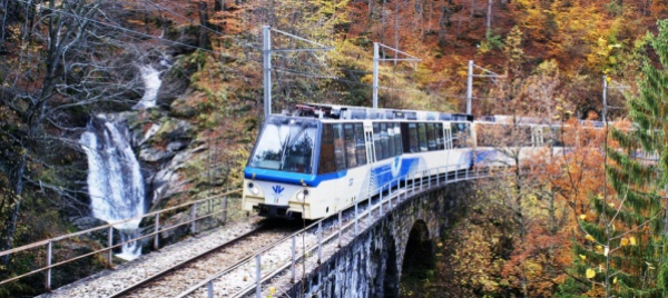 il-treno-dell-avvento-porta-la-magia-del-natale-nelle-centovalli