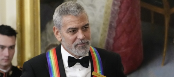 clooney-vittima-di-sessismo-mi-davano-schiaffi-sul-sedere