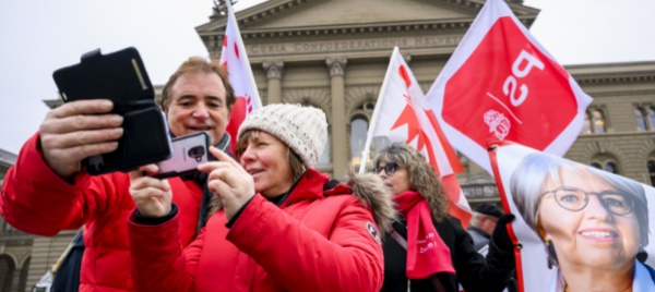 governo-bel-regalo-o-brutta-sorpresa-stampa-divisa