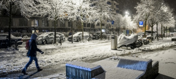 svizzera-romanda-in-bianco-ecco-le-prime-nevicate-in-pianura