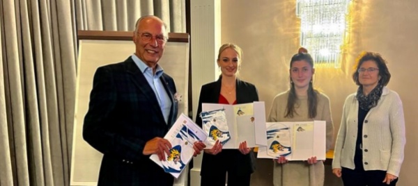 dfa-consegnati-i-premi-del-lions-club-ceresio