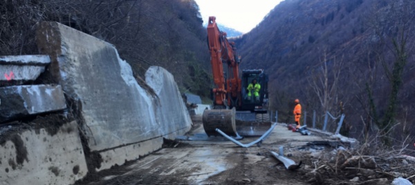 frana-in-val-calanca-sgombero-a-pieno-regime