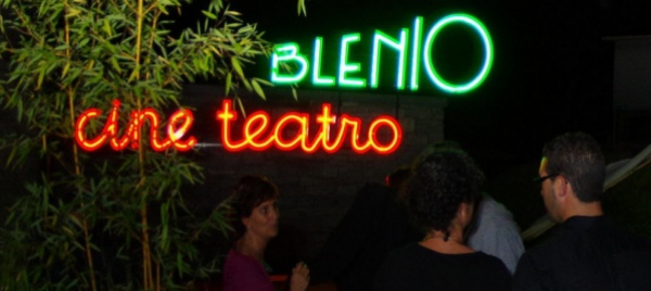 cinema-teatro-libri-e-castagne-ad-acquarossa-la-nespolata