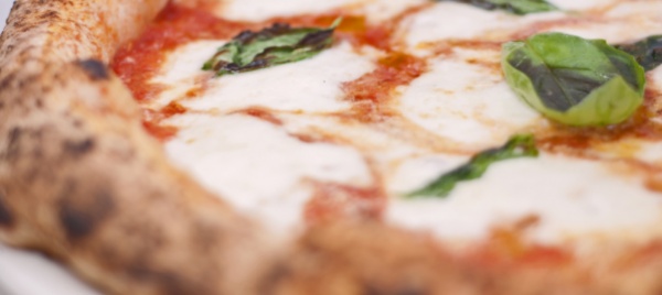 in-alto-i-forni-oggi-e-la-giornata-mondiale-della-pizza